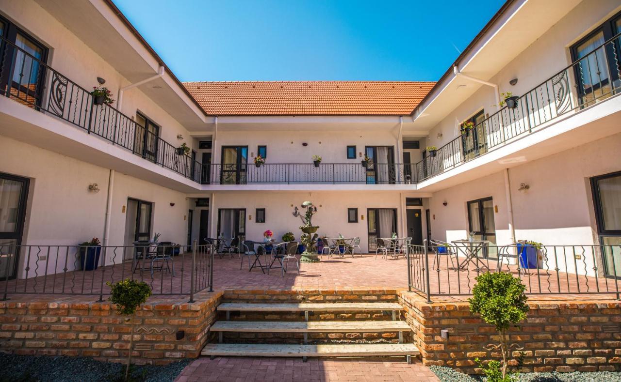 Sunny Border (Adults Only) Hotell Vama Veche Eksteriør bilde